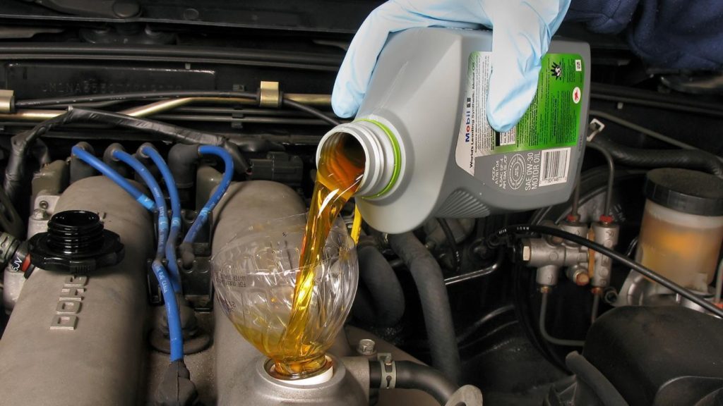 What Does The Transmission Fluid Do?