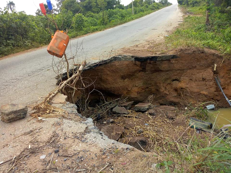 Residents Send SOS To Government As Ditch Divides The Road 