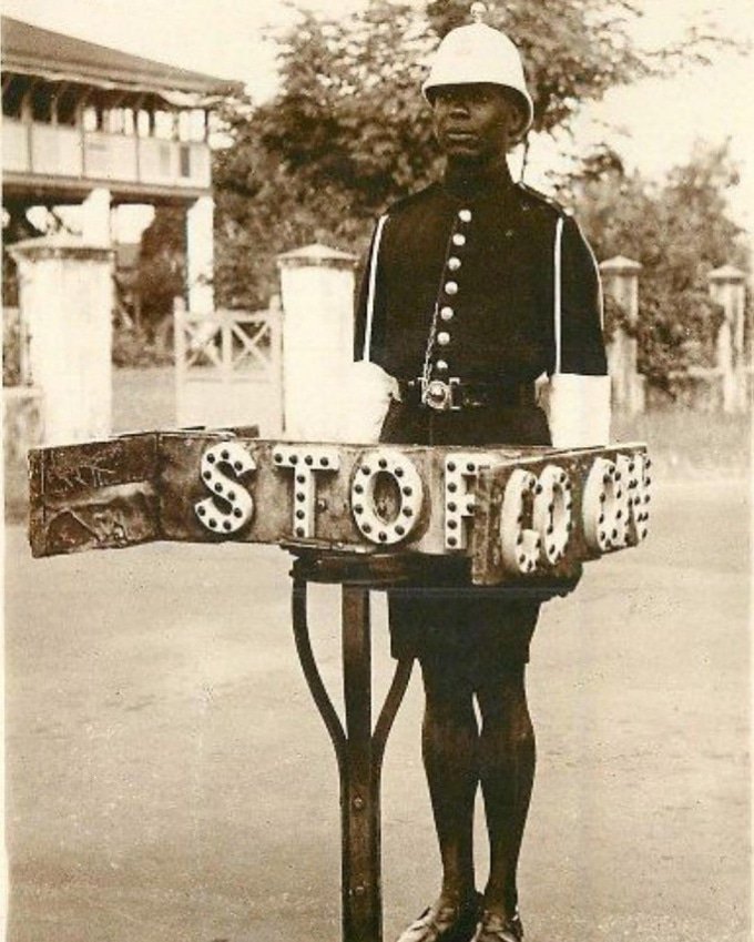 Lagos Traffic Light in 1930
