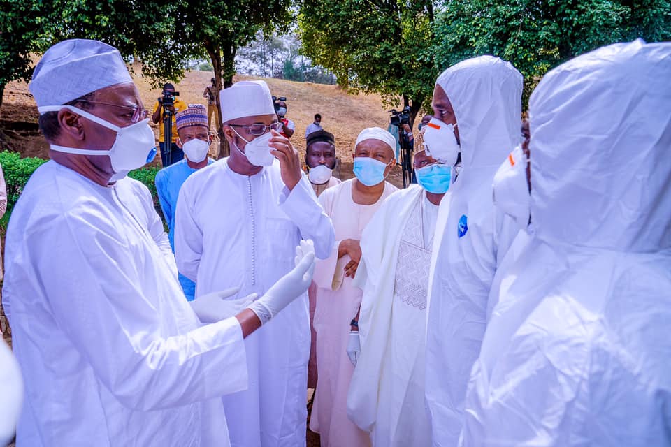 Families And Friends At Burial of Abba Kyari | autoreportng.com