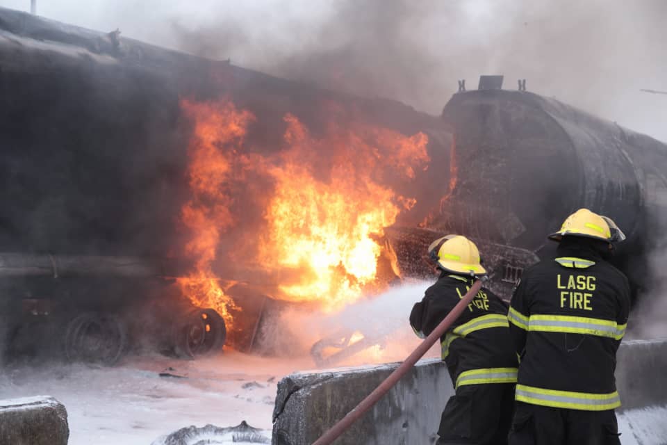 Federal Fire Service at Lagos-Ibadan Expressway Fire 