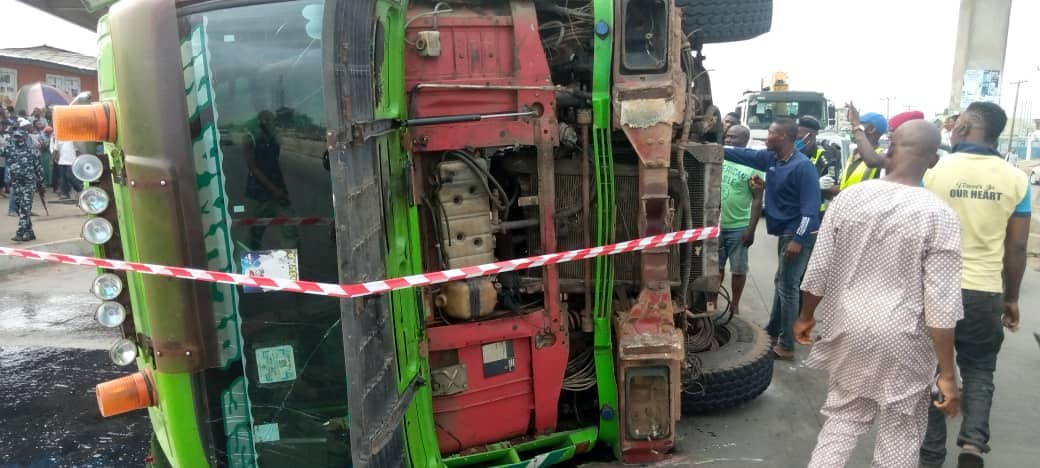 Articulated Truck Accident In Ilasamaja