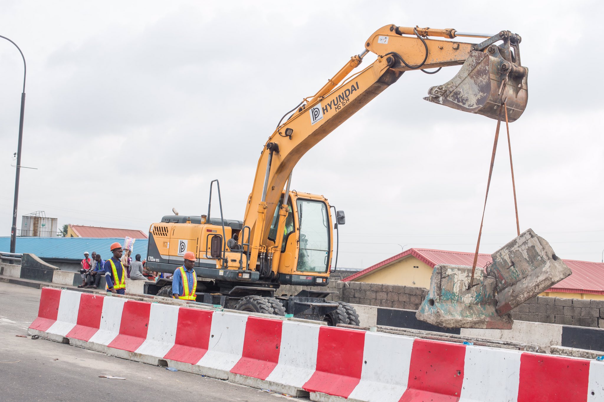 Third Mainland Bridge Repairs | AutoReportNG.com