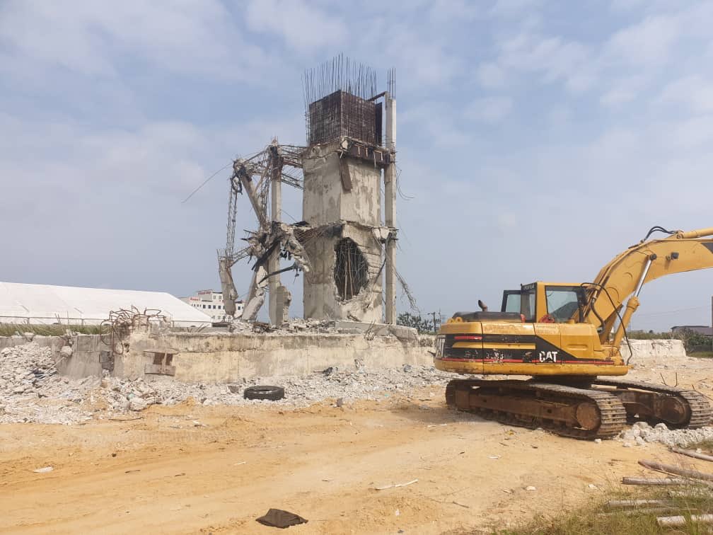 LASG Commences Removal Of Structures On Right Of Way