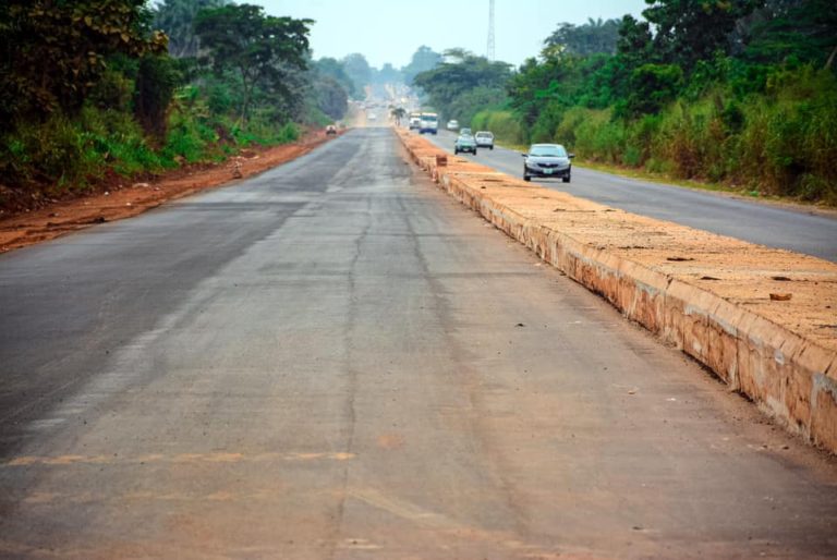 These are live imagines from the Sagamu-Interchange-Abeokuta Road…