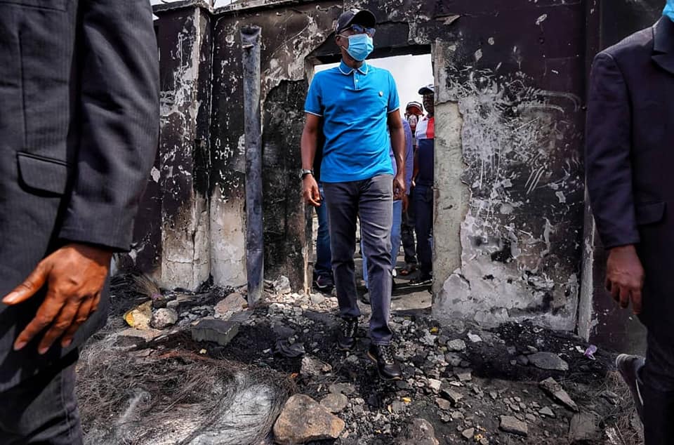 Cars, Buses, Buildings Destroyed As Lagos Gov Inspects The Ruins Of Lagos Destruction (PHOTOS)