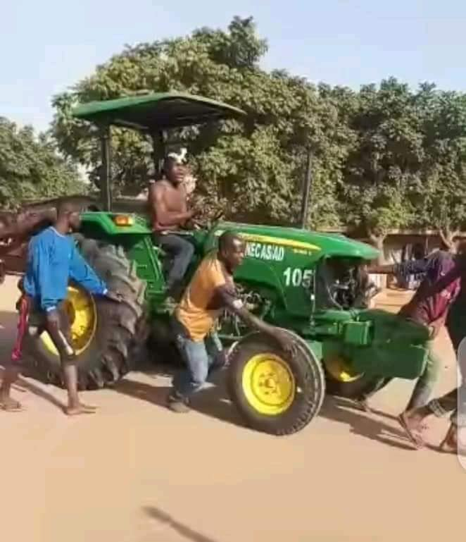 Yola Tractor Looting