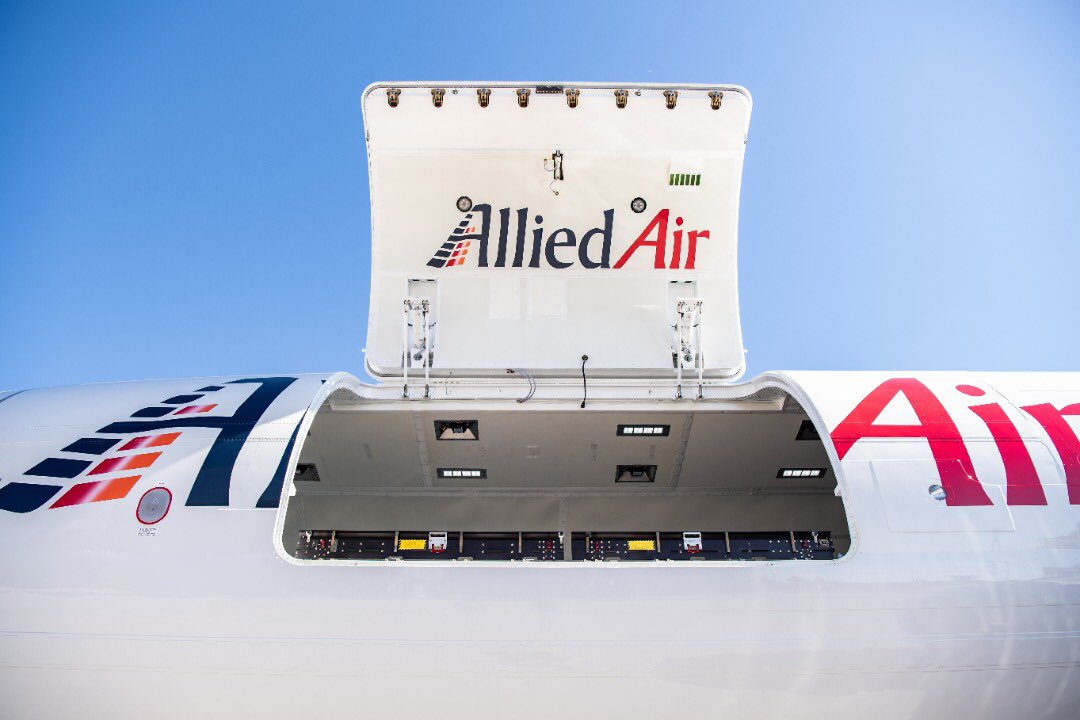 Allied Air Takes Delivery Of B737-800 Freighter Conversion