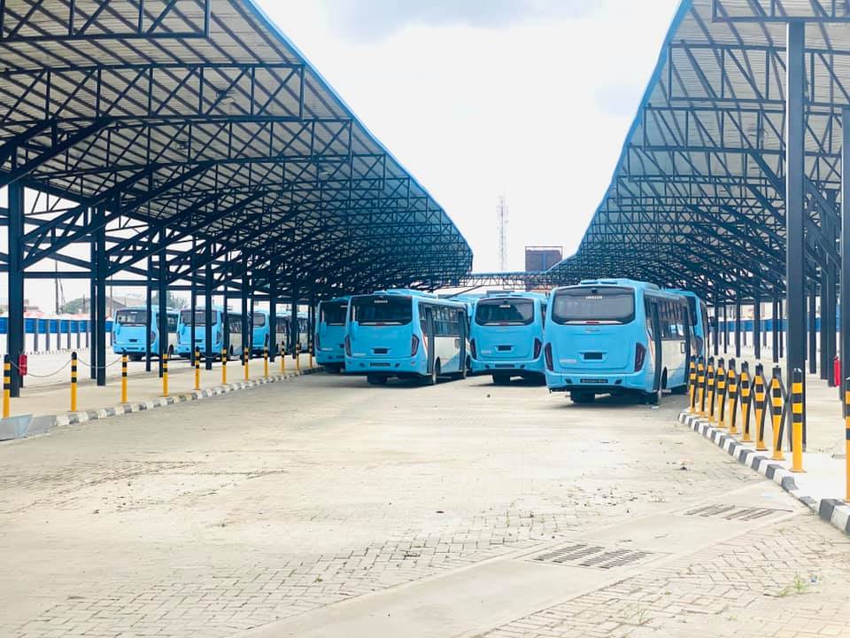 Mini BRT Buses At Oyingbo Terminal 