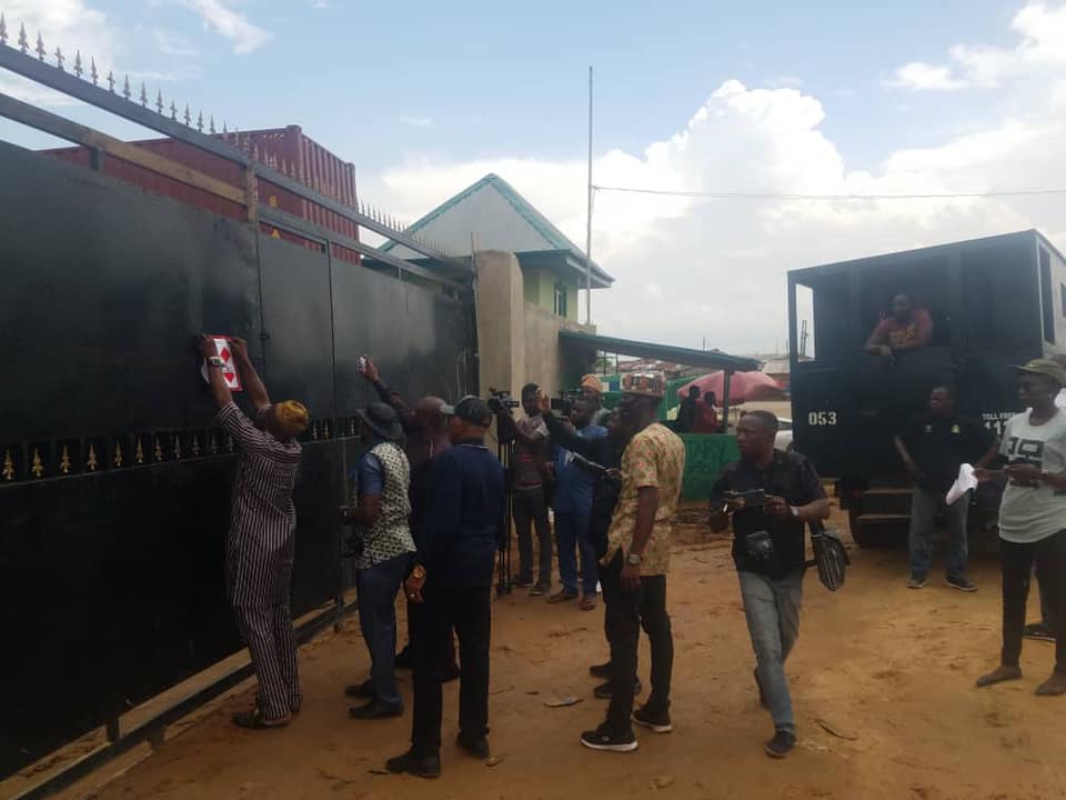 LASG Officials sealing off the place